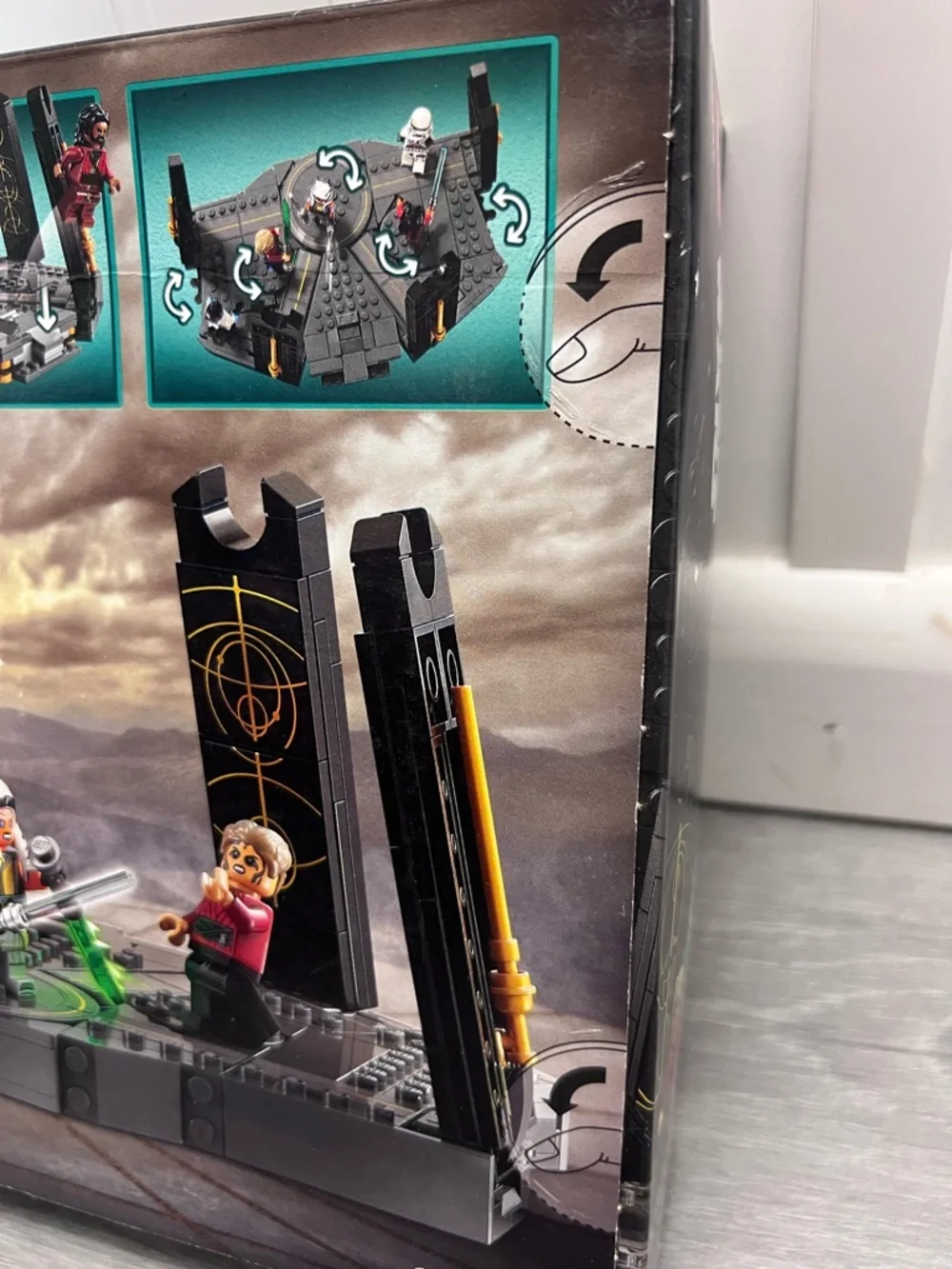 LEGO Star Wars - Ahsoka Tano's Duel on Peridea - Picture 4 of 6